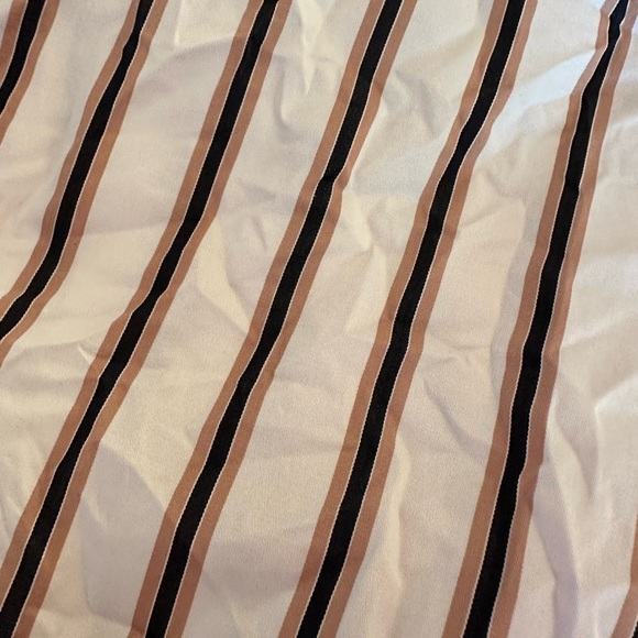 Frank & Eileen - The Barry Button Down Shirt in cream with camel stripe - Picture 11 of 15